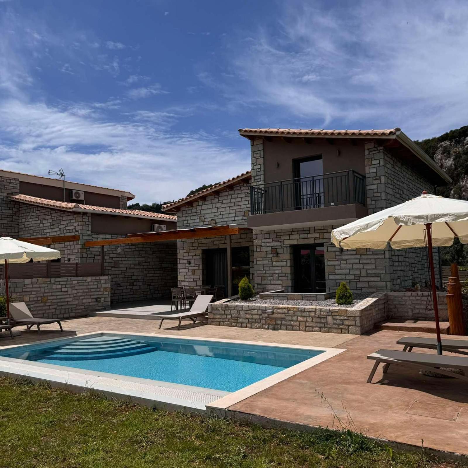 Iris Villas Complex Frínion Zewnętrze zdjęcie
