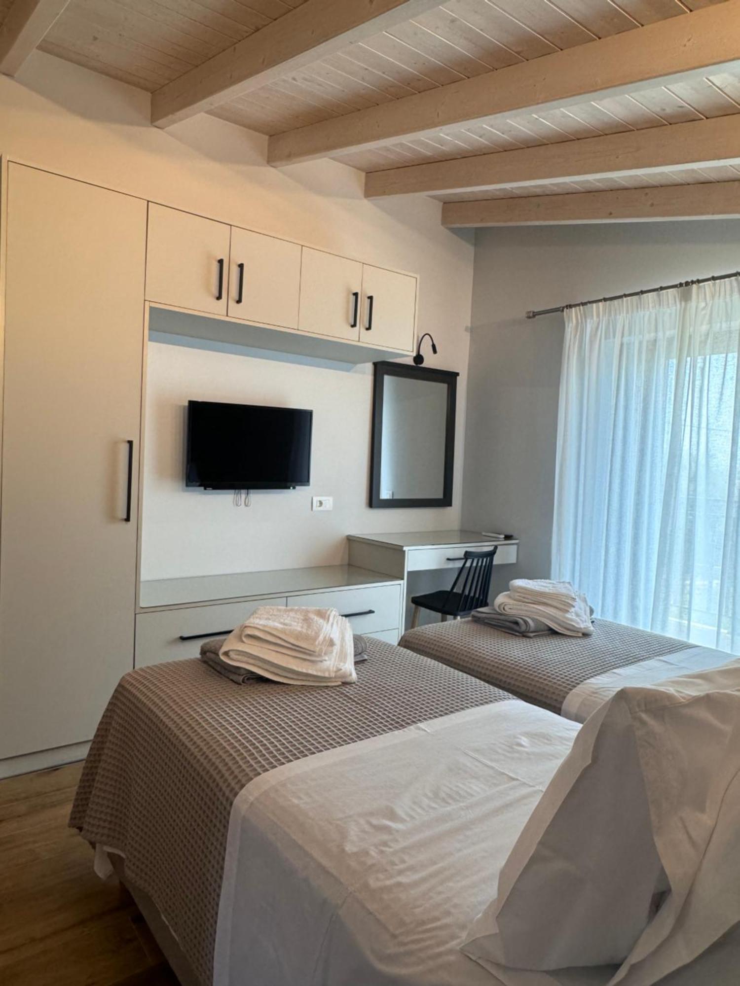 Iris Villas Complex Frínion Zewnętrze zdjęcie